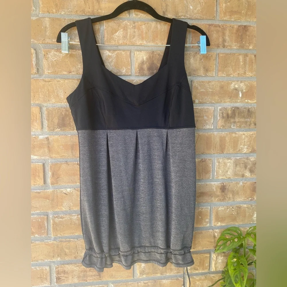 Lululemon Run: Tame Me Tank Top Black Size 8 - Picture 3 of 8